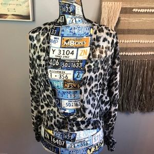 👑 Guess Cheetah Open Front Top XS